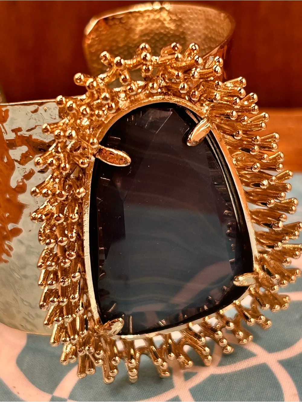Kendra Scott Lande Cuff Bracelet Gold Hardware with Blue Agate RARE!